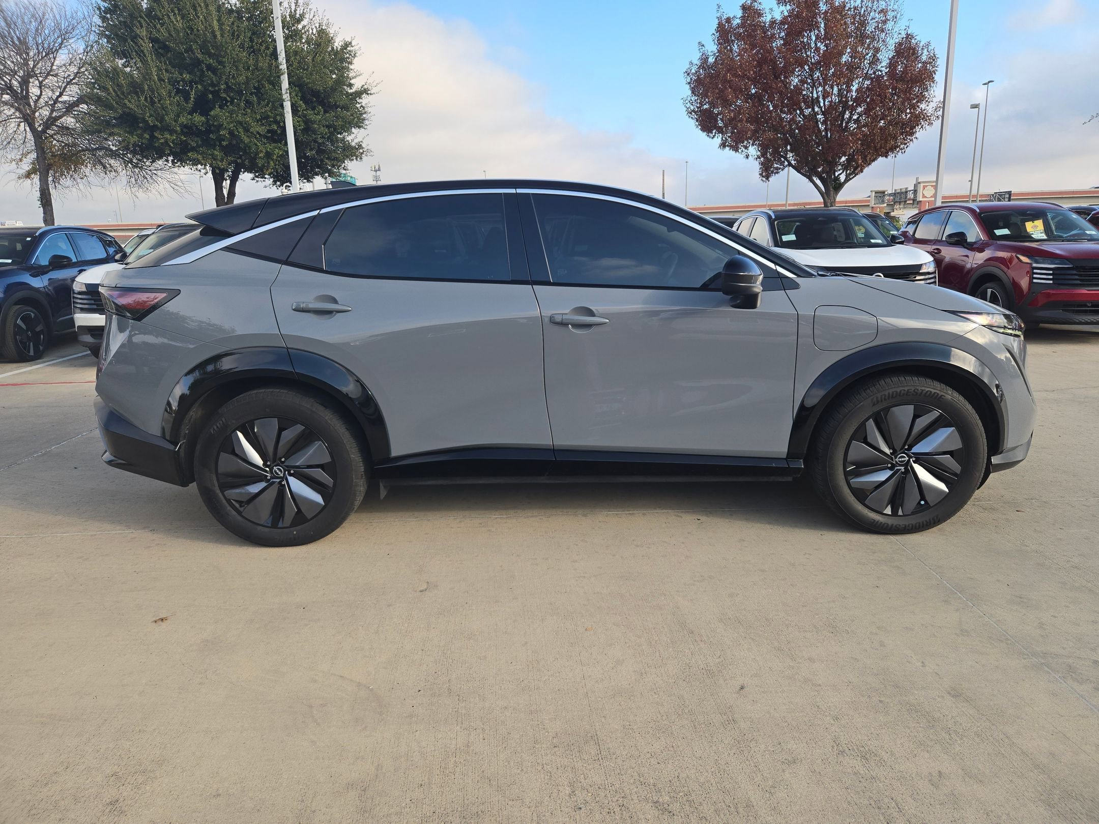 Certified 2023 Nissan Ariya FWD image 2