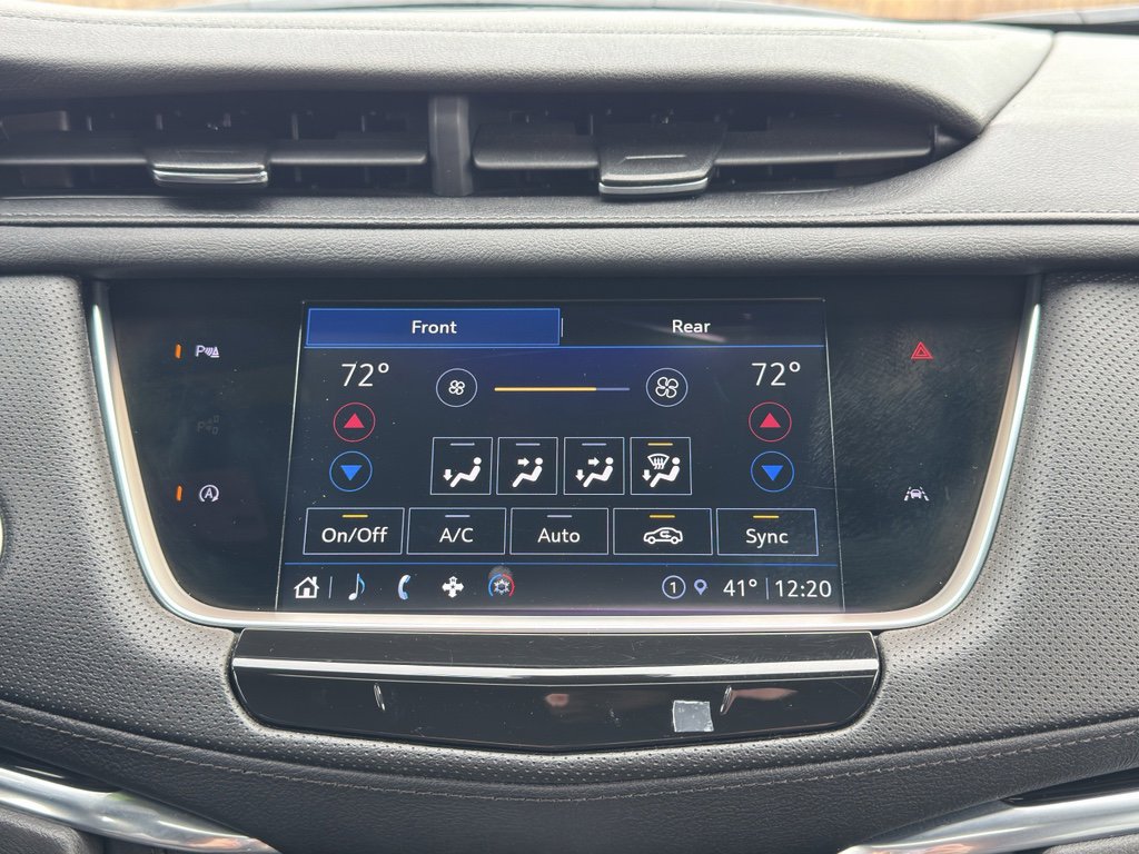 Used 2024 Cadillac XT6 Luxury w/ LPO, Floor Liner Package AWD/4WD image 25
