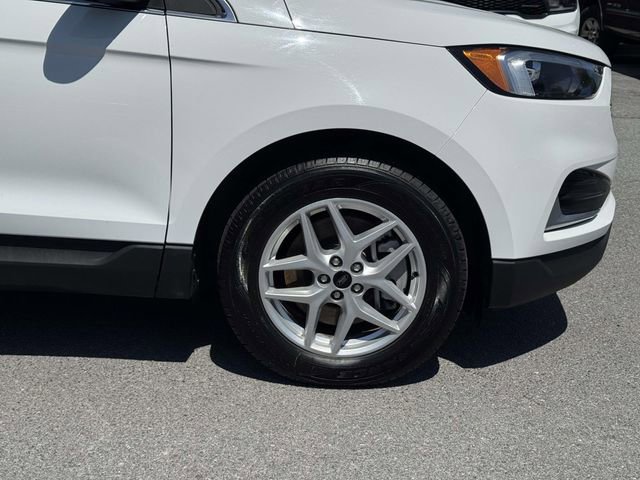 Used 2024 Ford Edge SEL AWD/4WD image 8