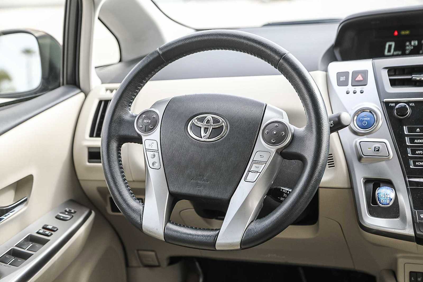 Used 2015 Toyota Prius V Four FWD image 15