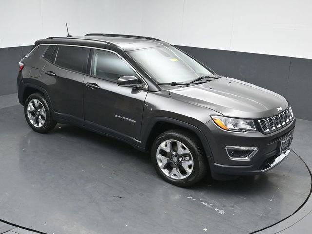Used 2020 Jeep Compass Limited image 45