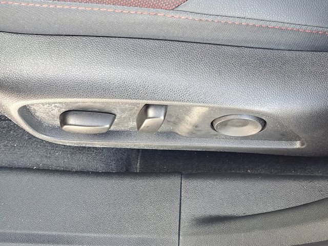 Used 2025 Chevrolet Equinox RS w/ Convenience Package III image 6