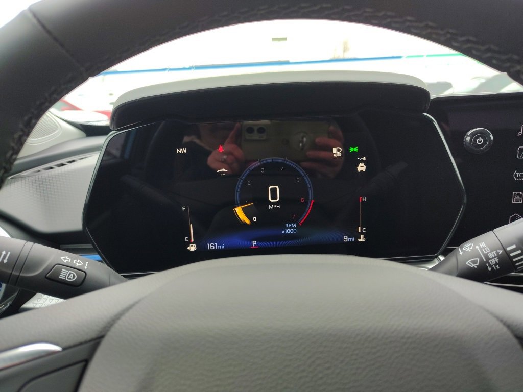 New 2026 Chevrolet Trax LT w/ Driver Confidence Package image 18