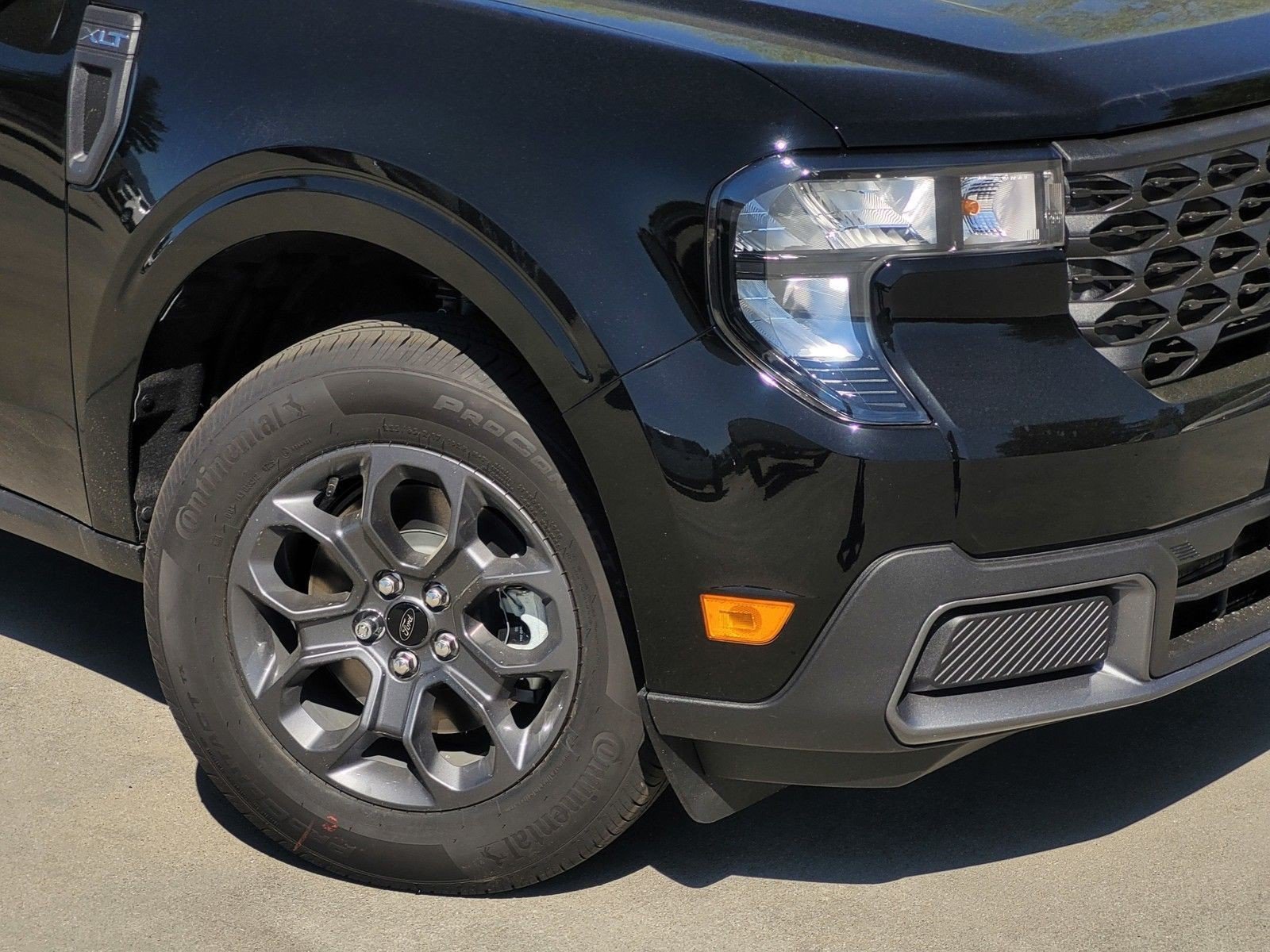 New 2026 Ford Maverick XLT FWD image 4