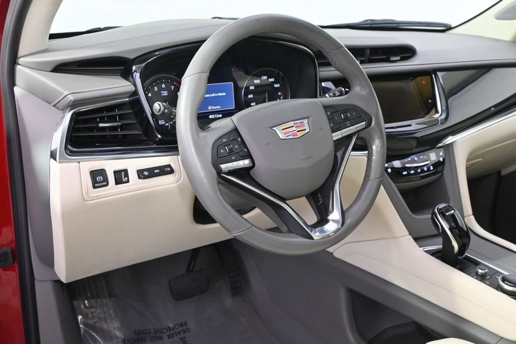 Certified 2024 Cadillac XT6 Premium Luxury w/ Technology Package AWD/4WD image 12