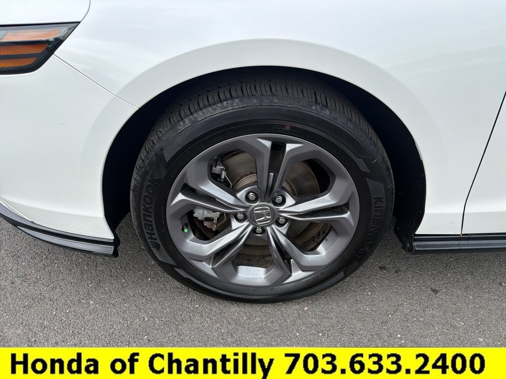Certified 2025 Honda Accord EX-L image 29