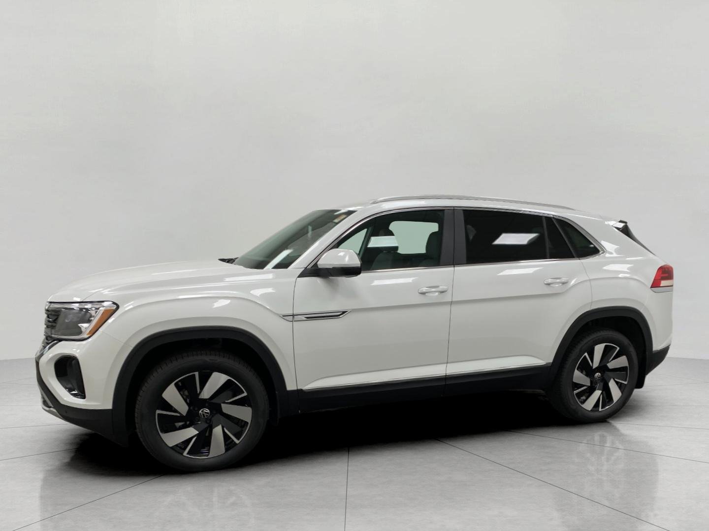 New 2026 Volkswagen Atlas Cross Sport SEL image 9