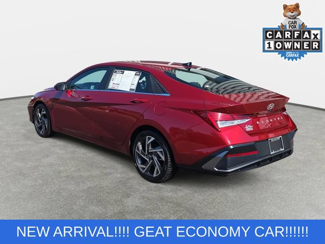 Used 2024 Hyundai Elantra SEL w/ Convenience Package FWD image 7