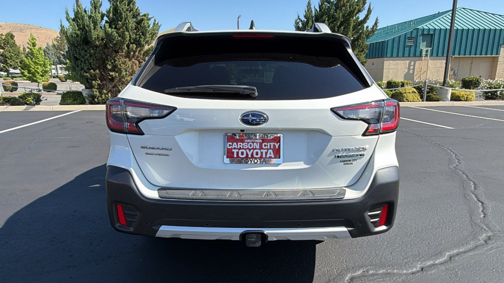 Used 2020 Subaru Outback Touring XT AWD/4WD image 4