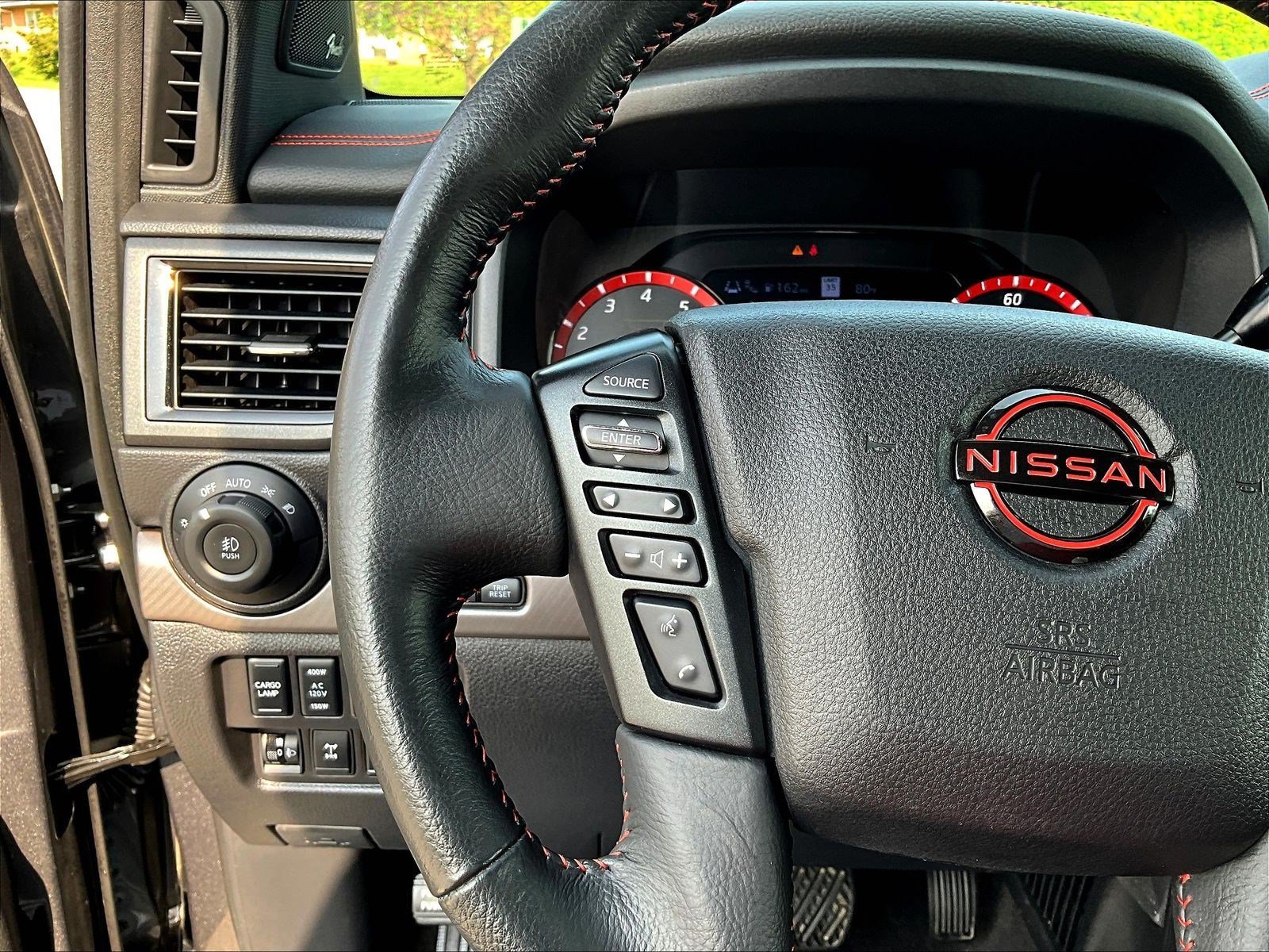Certified 2024 Nissan Titan PRO-4X AWD/4WD image 11