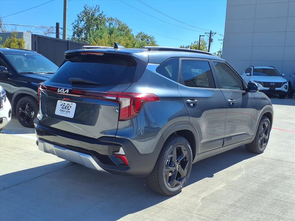 New 2026 Kia Seltos EX w/ EX Sunroof Package image 2