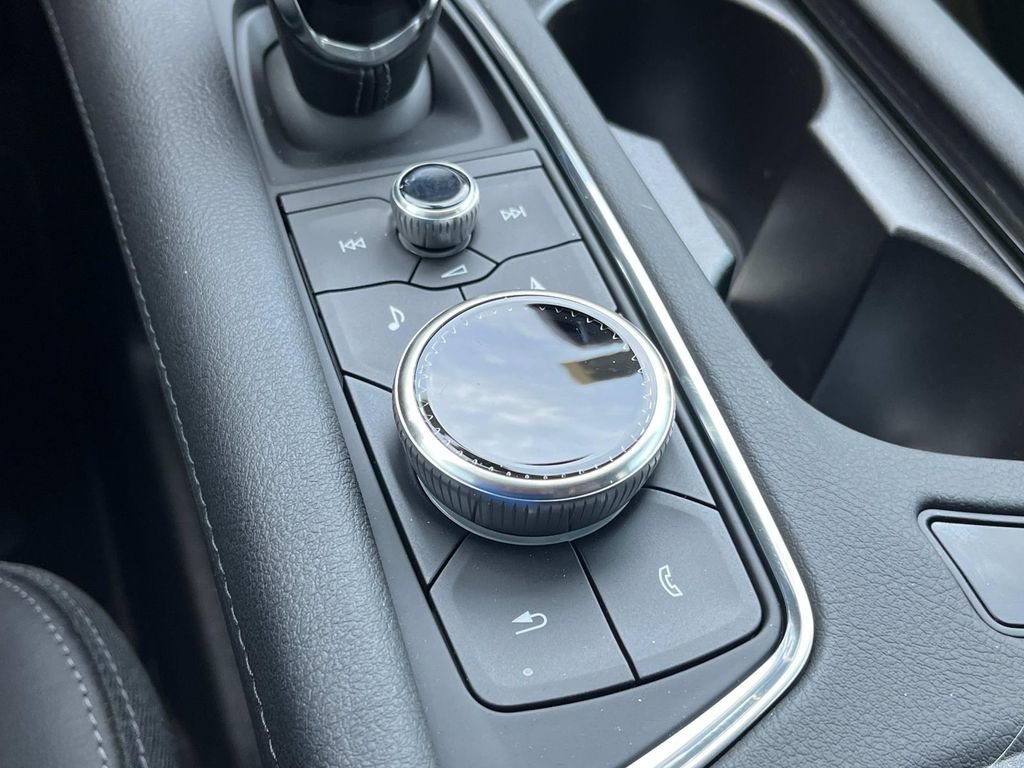 New 2025 Cadillac XT5 Premium Luxury w/ Technology Package image 36