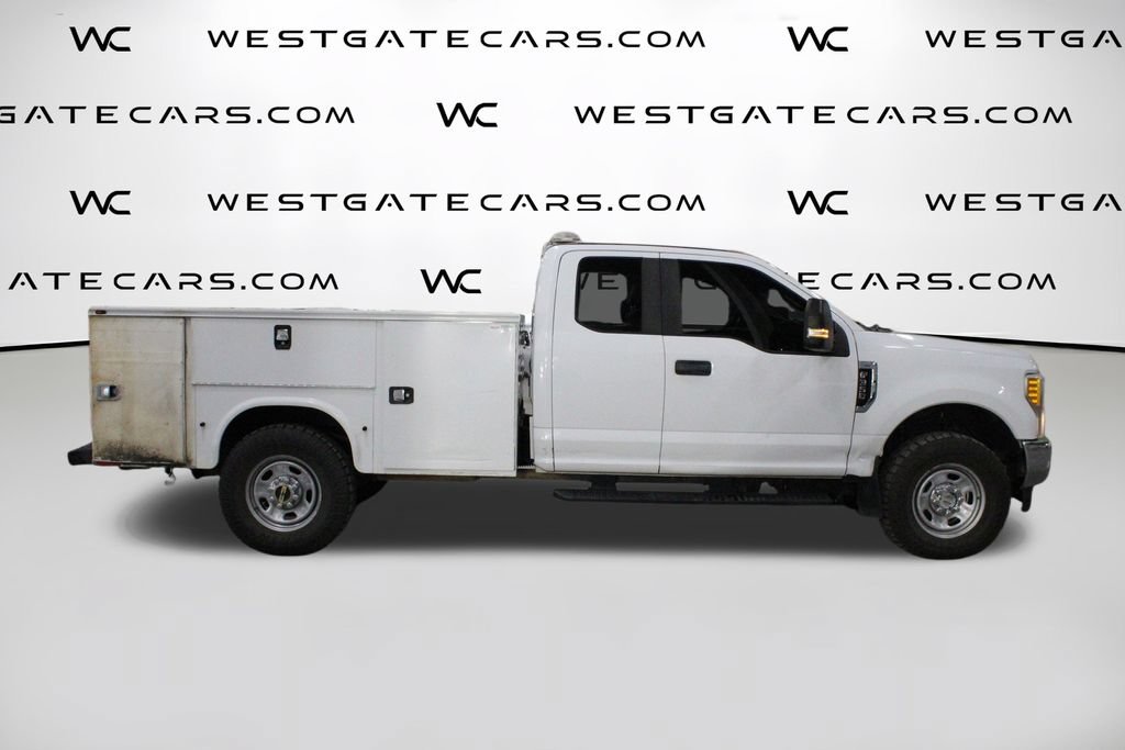 Used 2017 Ford F350 XL w/ Power Equipment Group AWD/4WD image 34