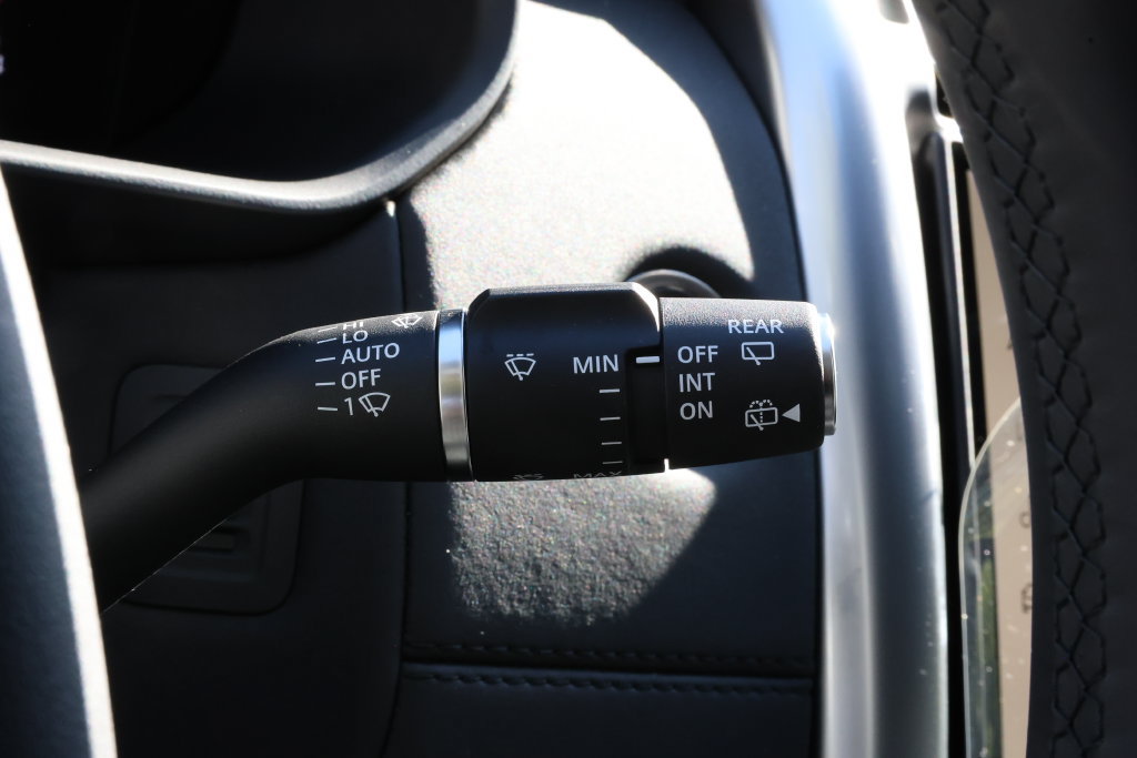 New 2026 Land Rover Discovery S AWD/4WD image 17