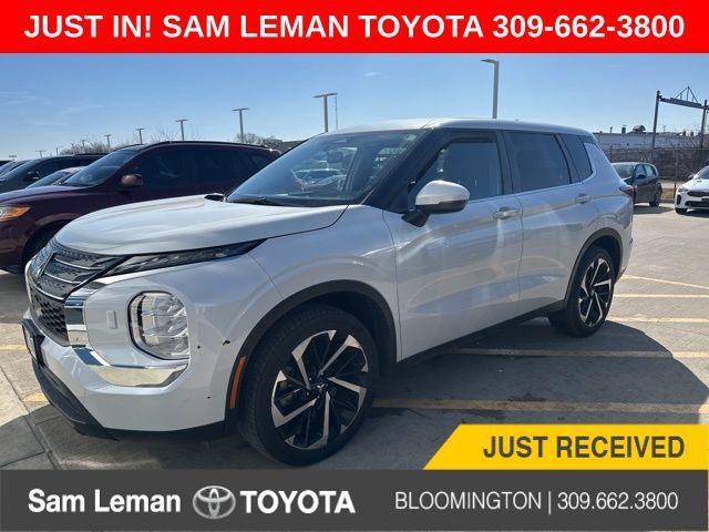 Used 2022 Mitsubishi Outlander ES