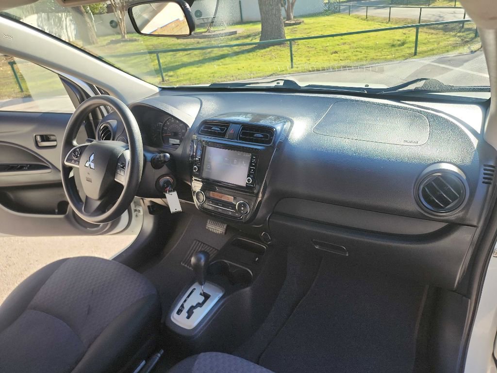 Used 2020 Mitsubishi Mirage ES image 32