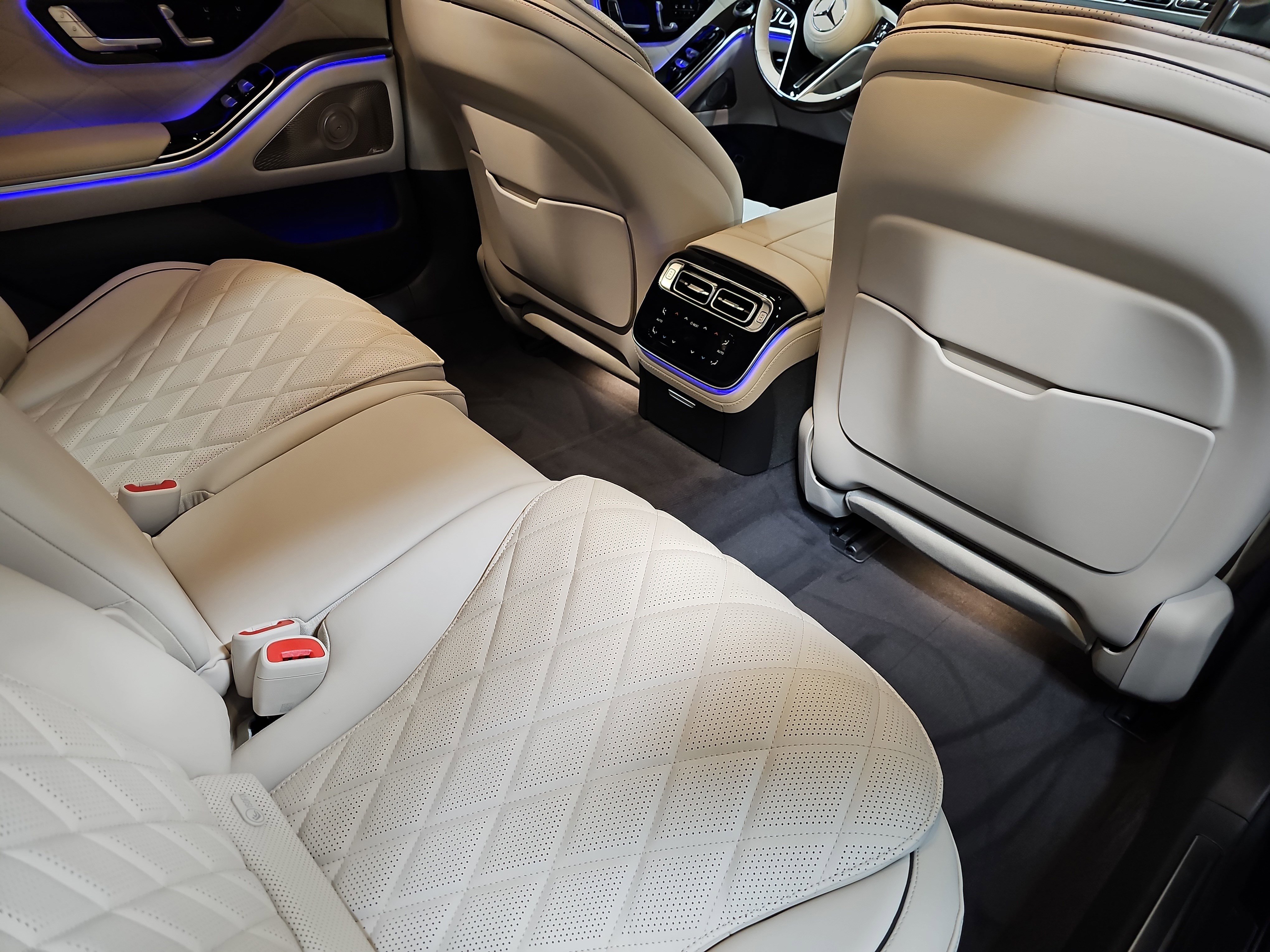 New 2026 Mercedes-Benz S 500 4MATIC image 11
