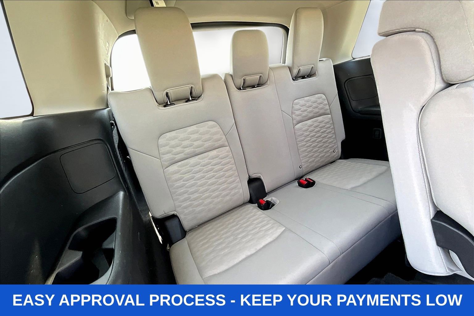Used 2024 Nissan Pathfinder SV AWD/4WD image 34