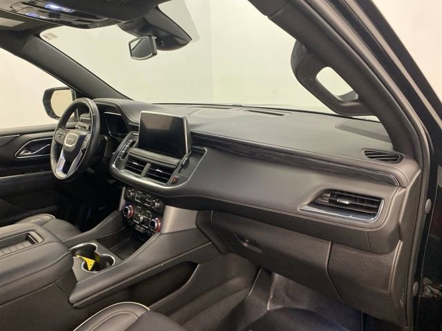 Used 2023 GMC Yukon XL SLT image 25