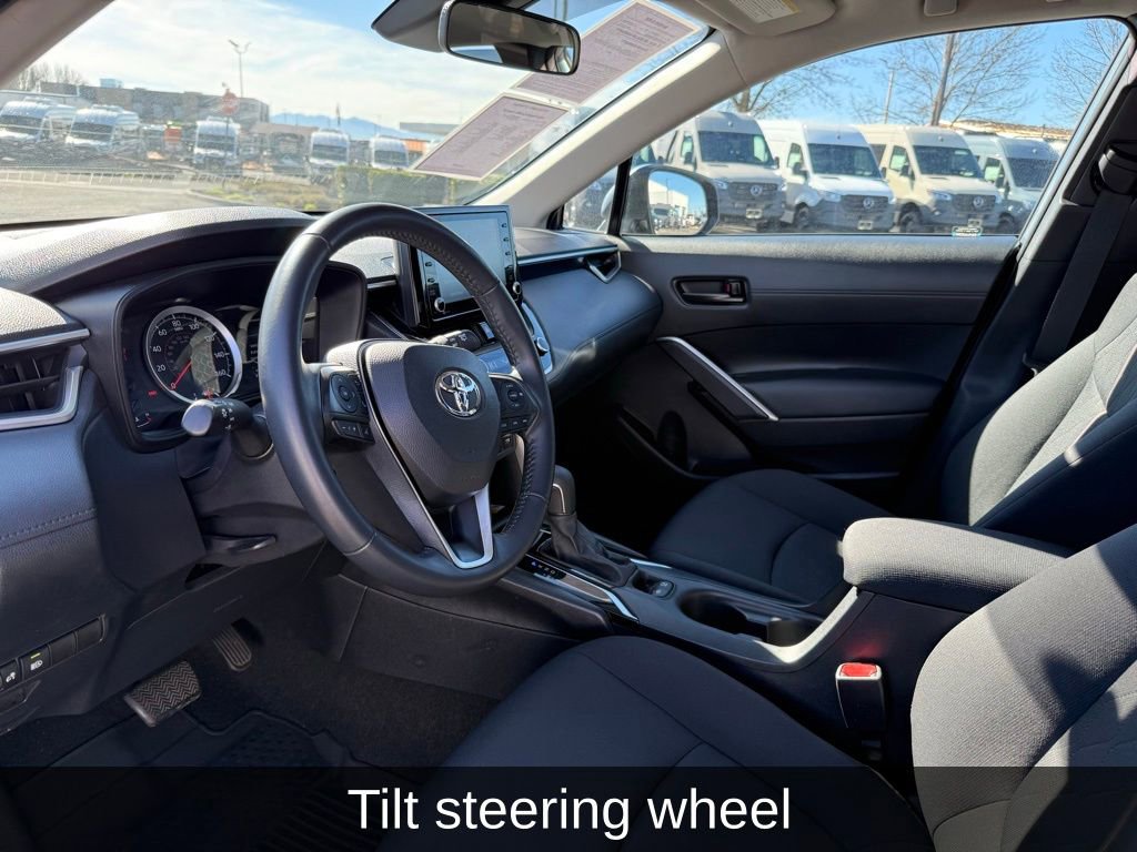 Used 2022 Toyota Corolla Cross LE image 14