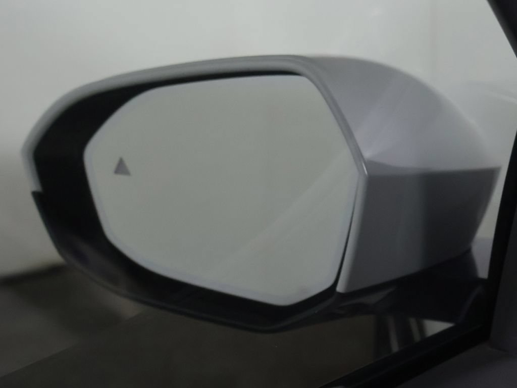 Used 2023 BMW 760i xDrive AWD/4WD image 39