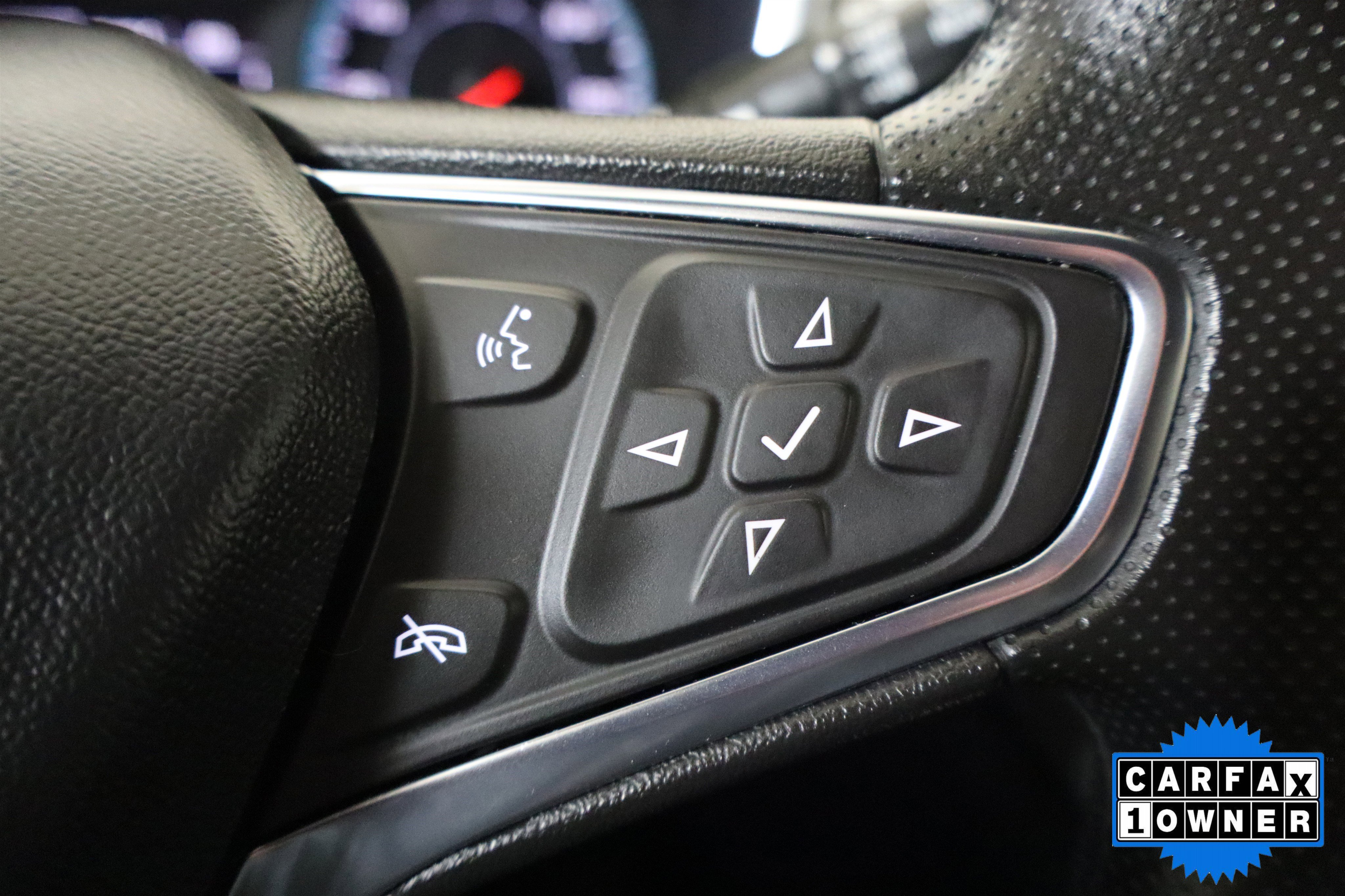 Used 2024 Chevrolet Equinox LS image 28