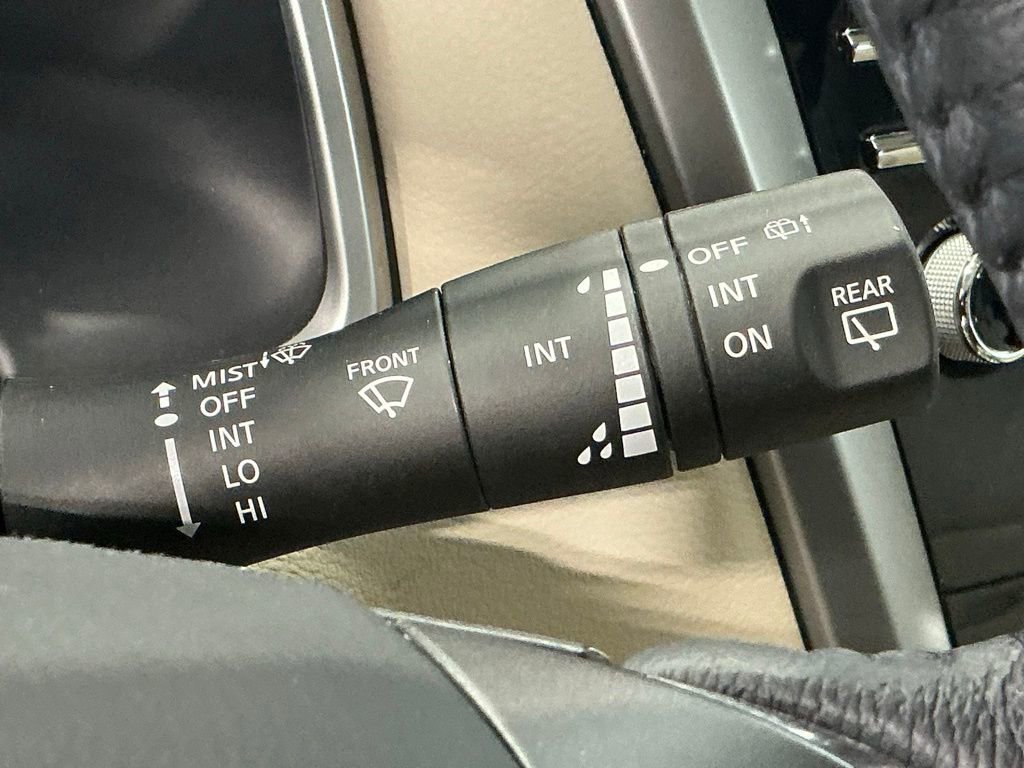 Used 2024 Nissan Murano SL image 35