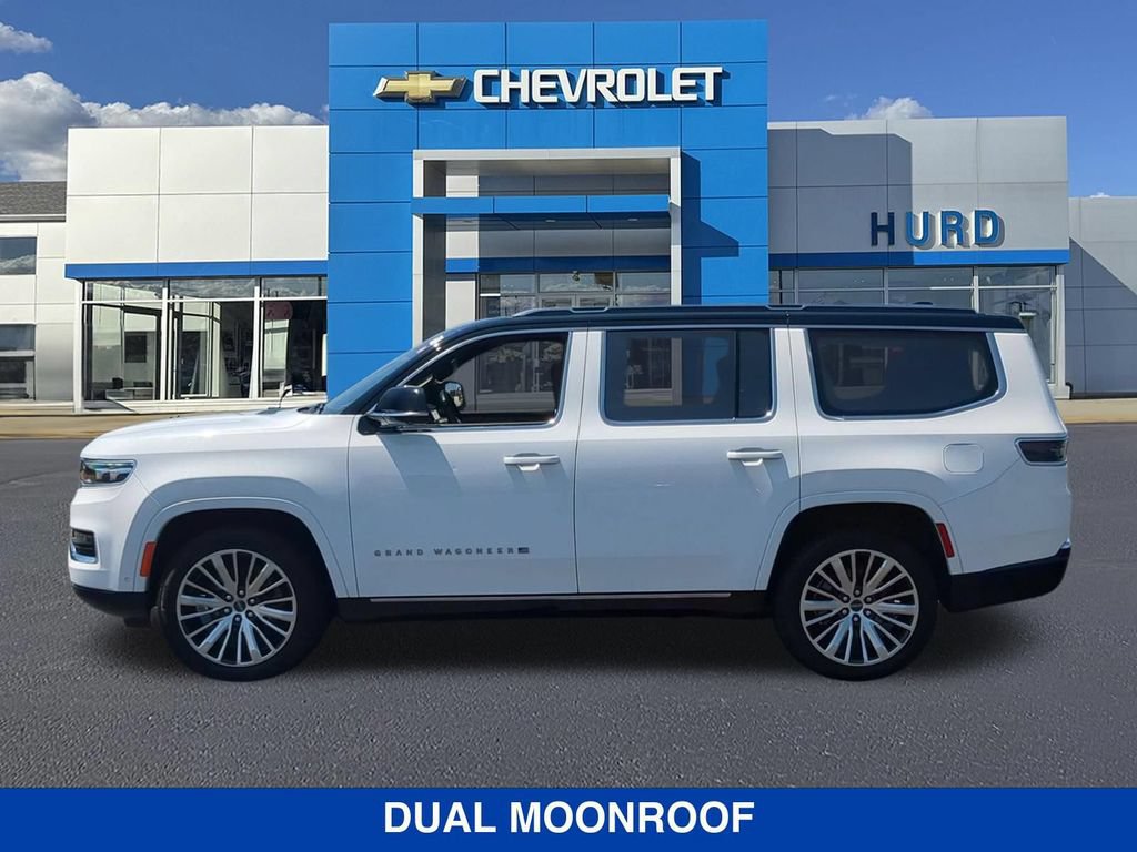 Used 2023 Jeep Grand Wagoneer Series III AWD/4WD image 8