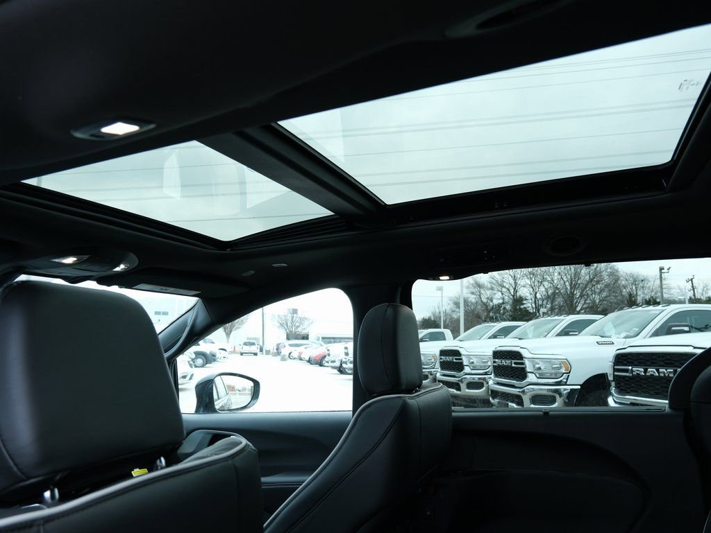 New 2026 Chrysler Pacifica Limited w/ S Appearance Package image 29