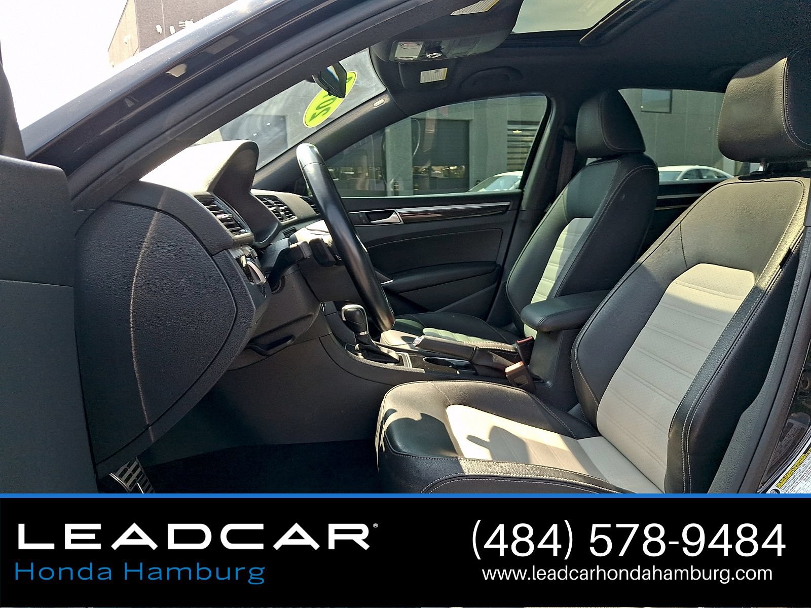 Used 2018 Volkswagen Passat 3.6 FWD image 14