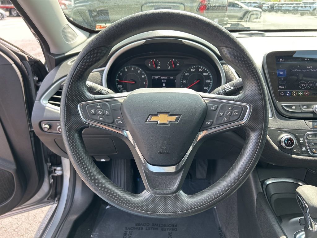 Used 2024 Chevrolet Malibu LT FWD image 22