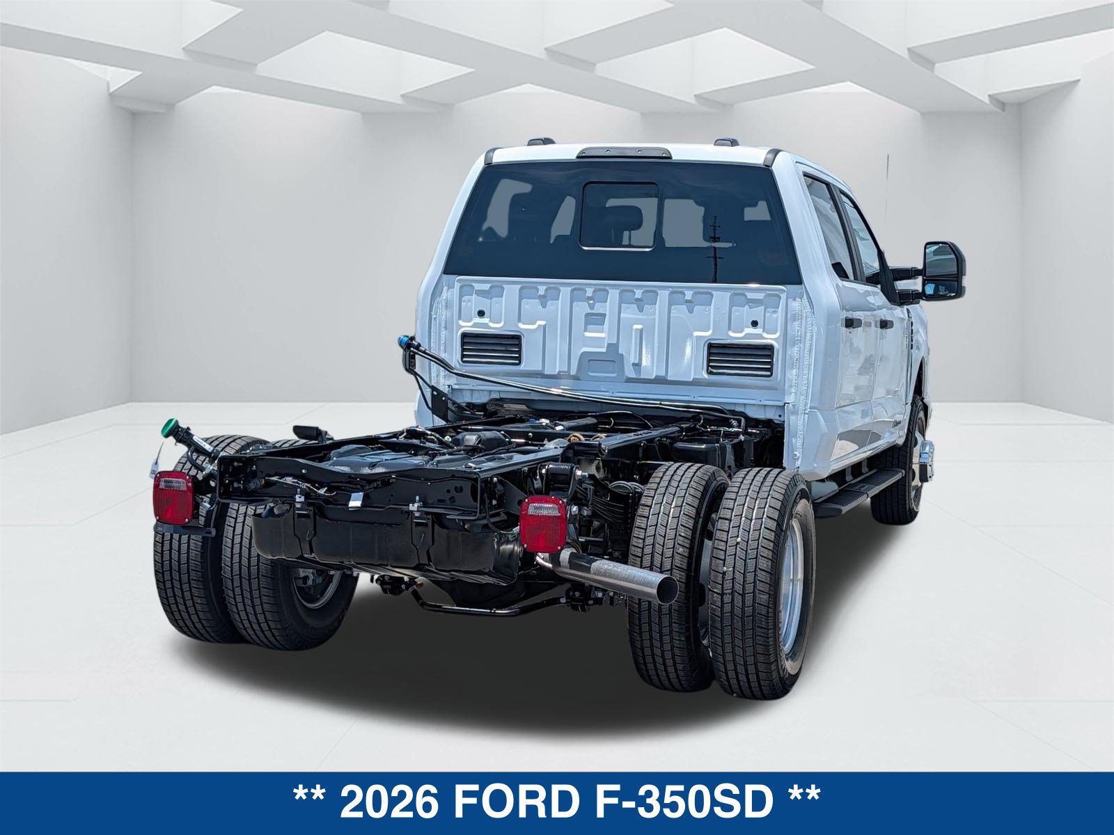 New 2026 Ford F350 XL w/ XL Chrome Package AWD/4WD image 6