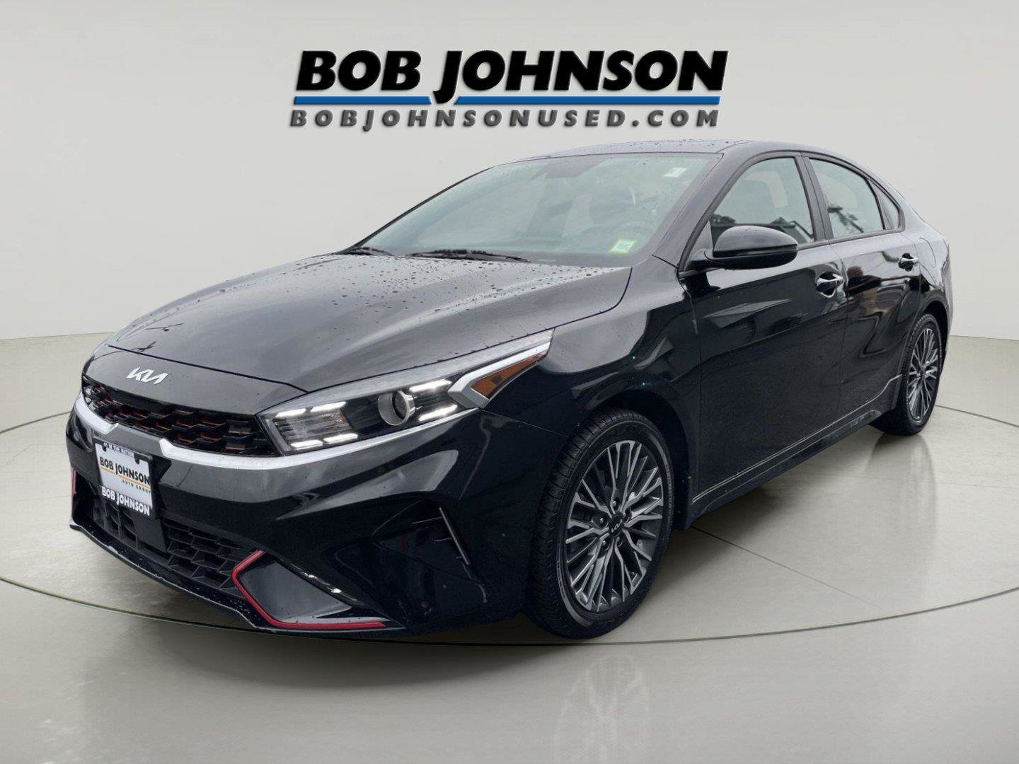 Used 2024 Kia Forte GT-Line w/ GT-Line Premium Package FWD image 3