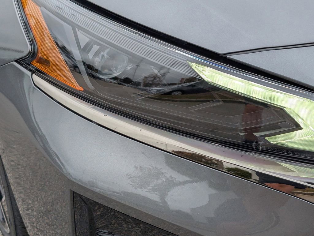 New 2025 Nissan Altima 2.5 SR w/ SR Premium Package image 9