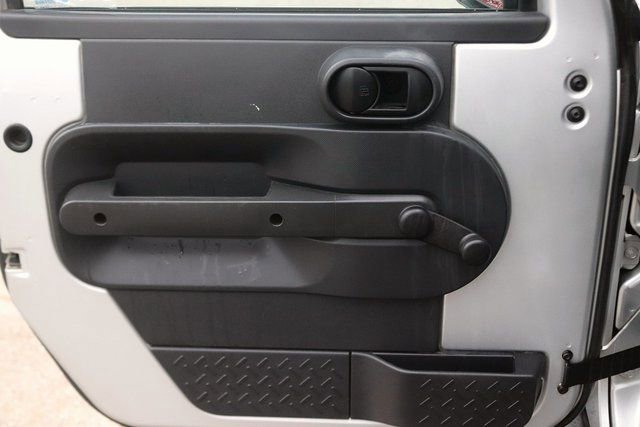 Used 2010 Jeep Wrangler Sport image 10