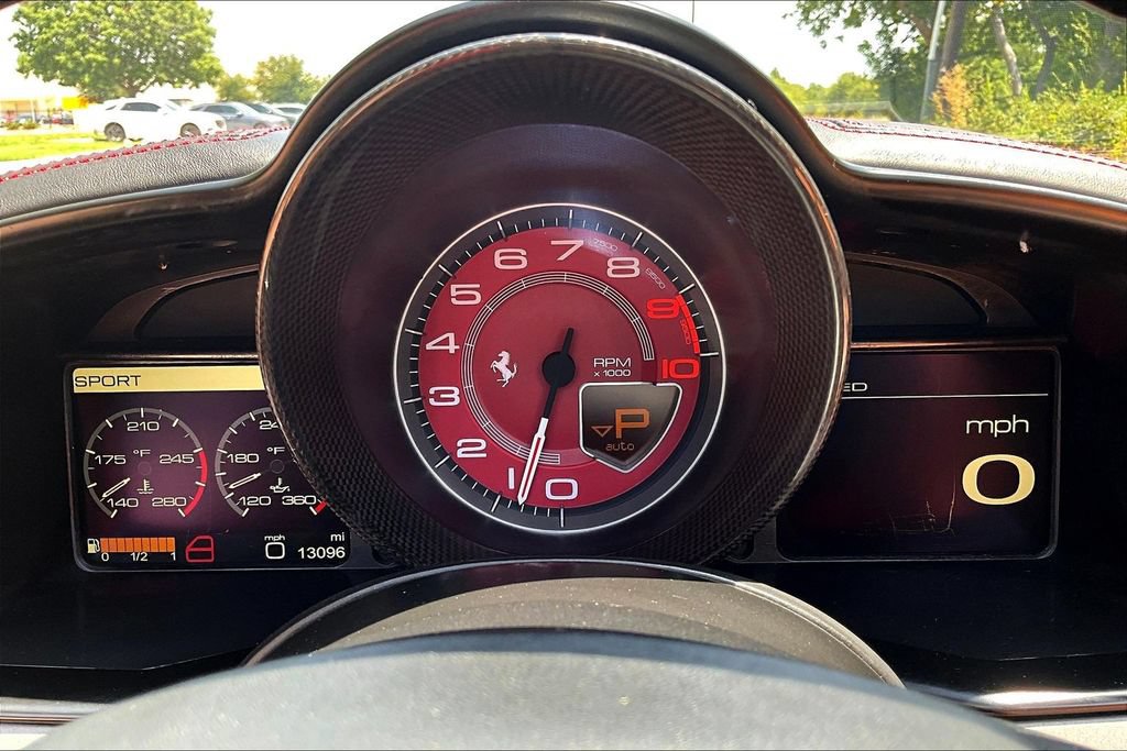 Used 2012 Ferrari 458 Spider RWD image 13