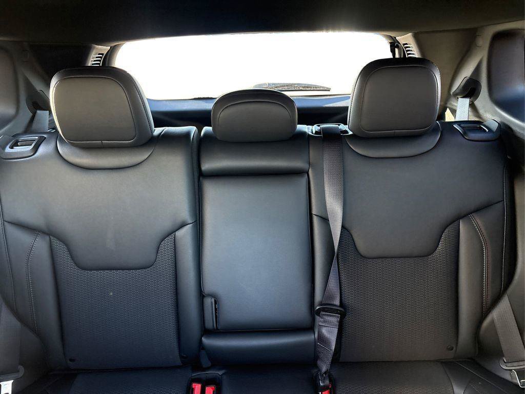 New 2026 Jeep Compass Trailhawk AWD/4WD image 17