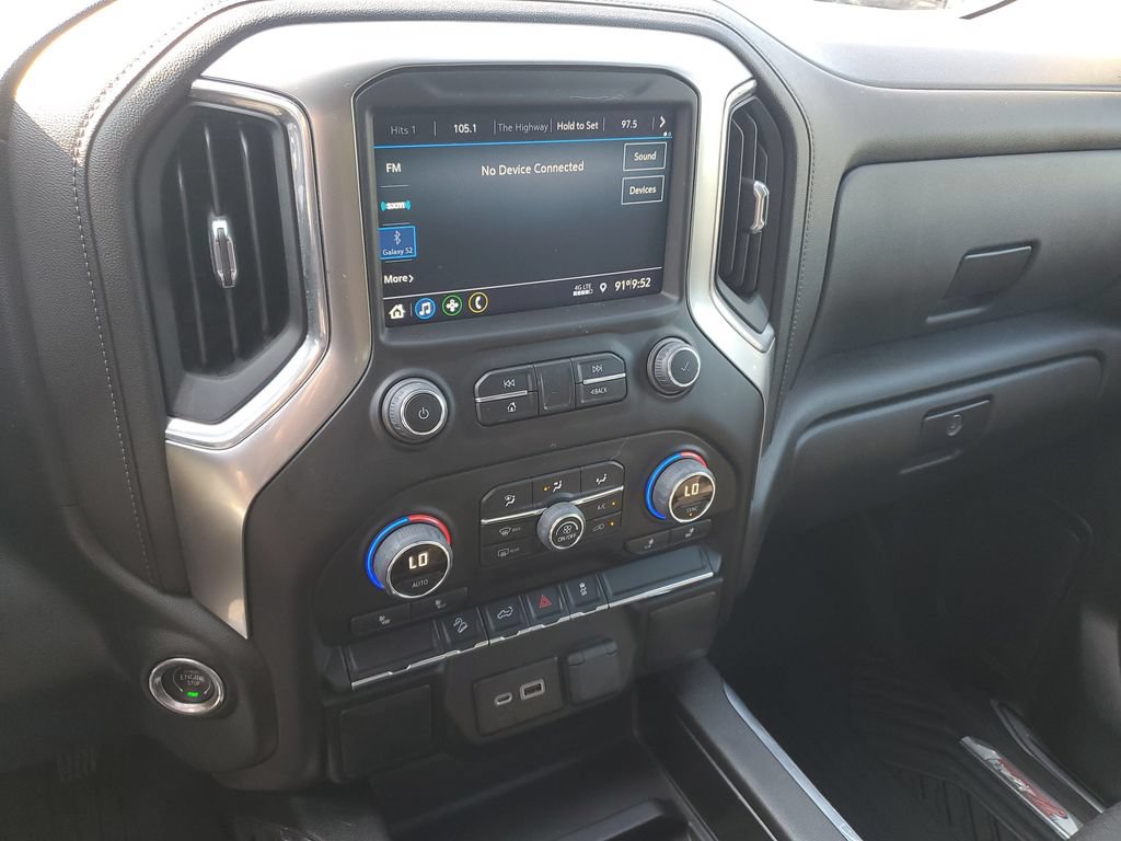 Used 2021 Chevrolet Silverado 1500 LT Trail Boss w/ Bed Protection Package AWD/4WD image 17