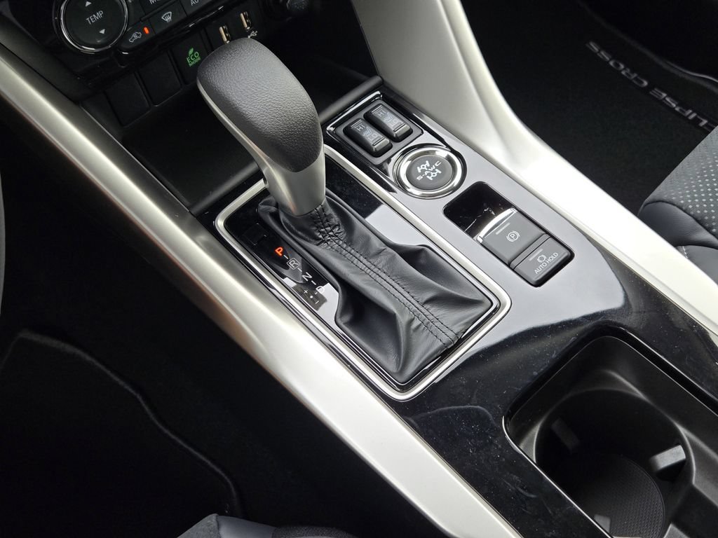 New 2026 Mitsubishi Eclipse Cross SE AWD/4WD image 15