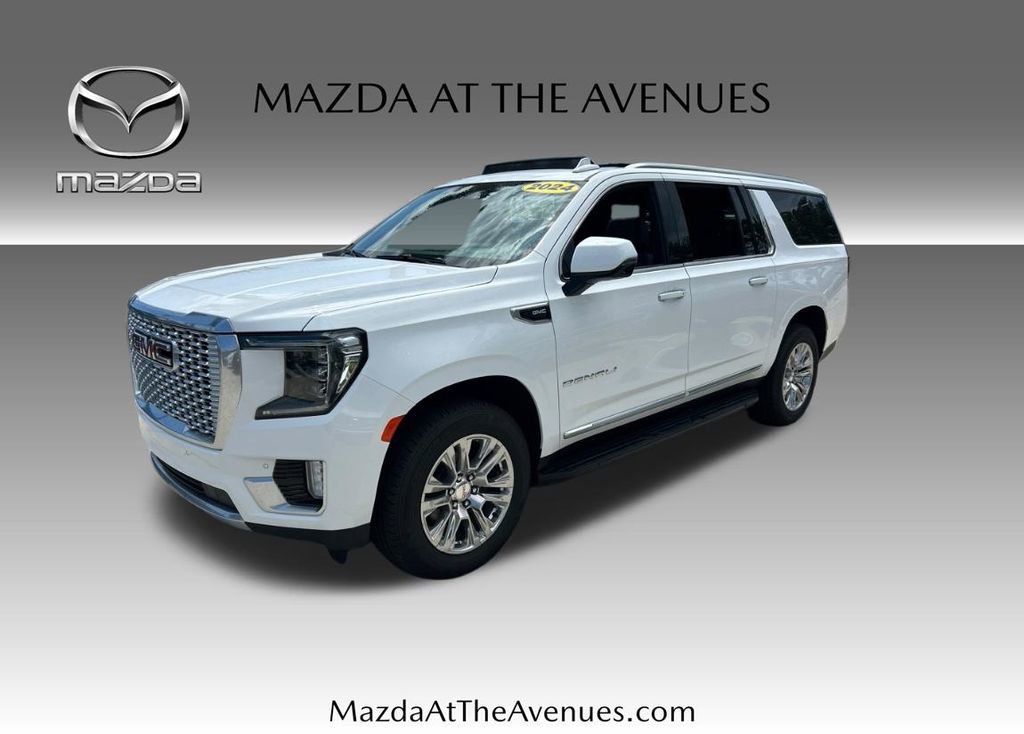 Used 2024 GMC Yukon XL Denali RWD image 8