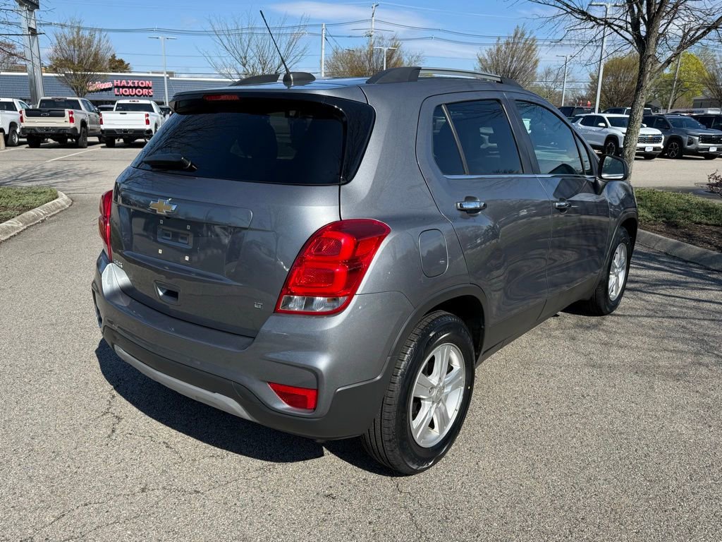 Used 2020 Chevrolet Trax LT w/ LT Convenience Package FWD image 5