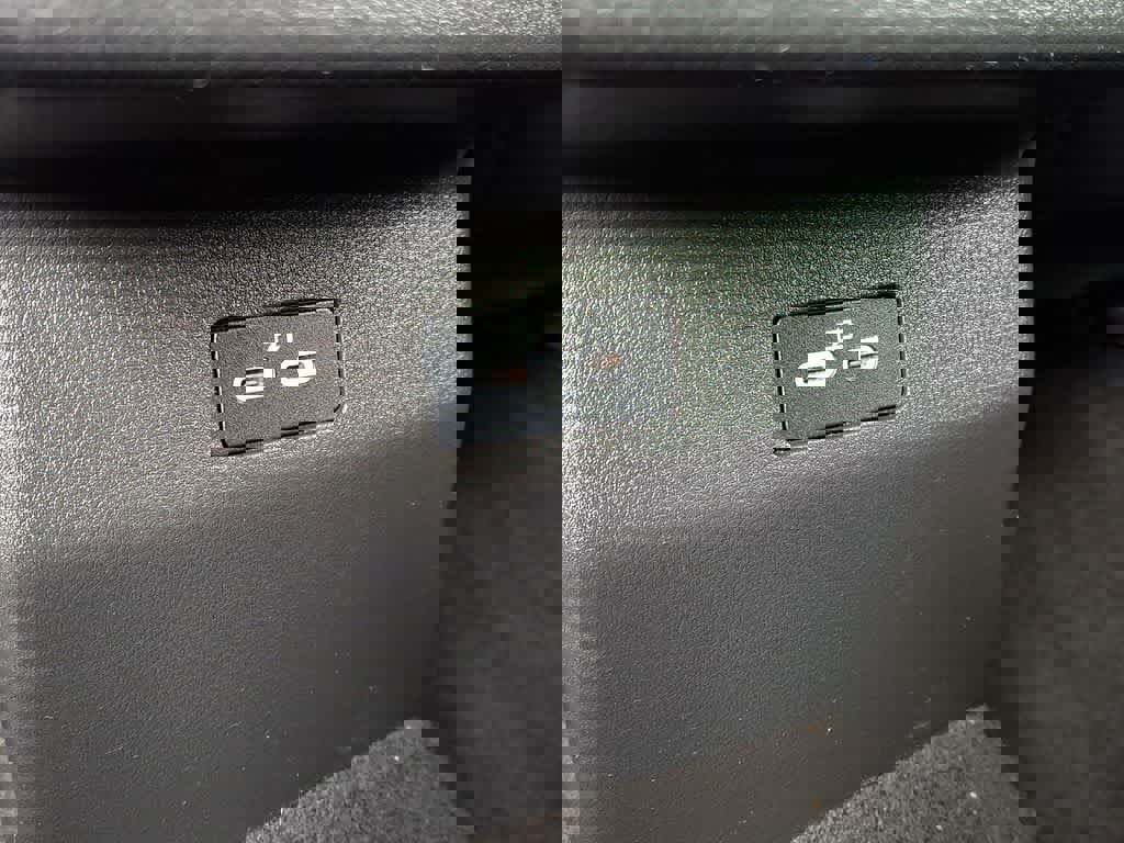 Used 2025 MAZDA CX-50 AWD 2.5 S w/ Preferred Package image 26