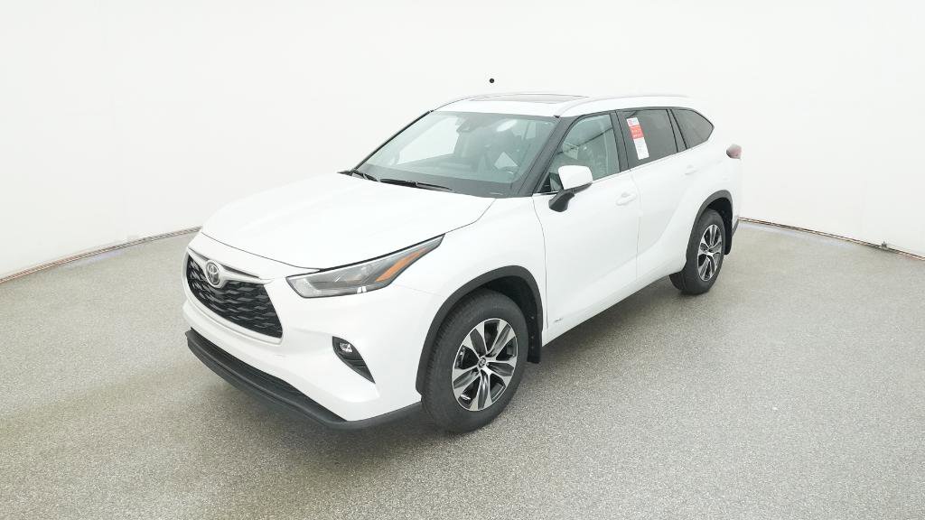 New 2025 Toyota Highlander XLE