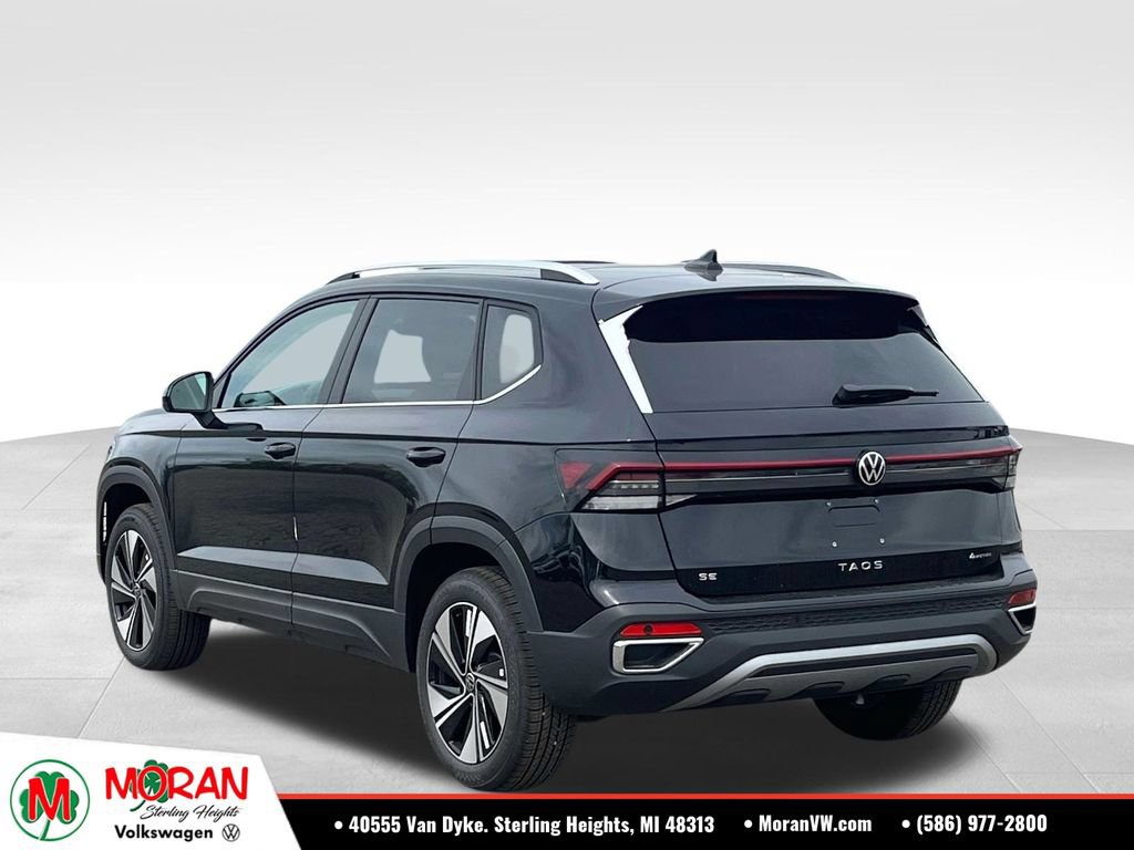 Used 2026 Volkswagen Taos SE AWD/4WD image 3