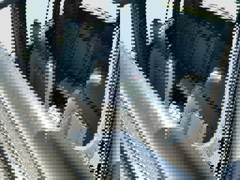 New 2025 Jeep Grand Cherokee Limited w/ Luxury Tech Group II image 25