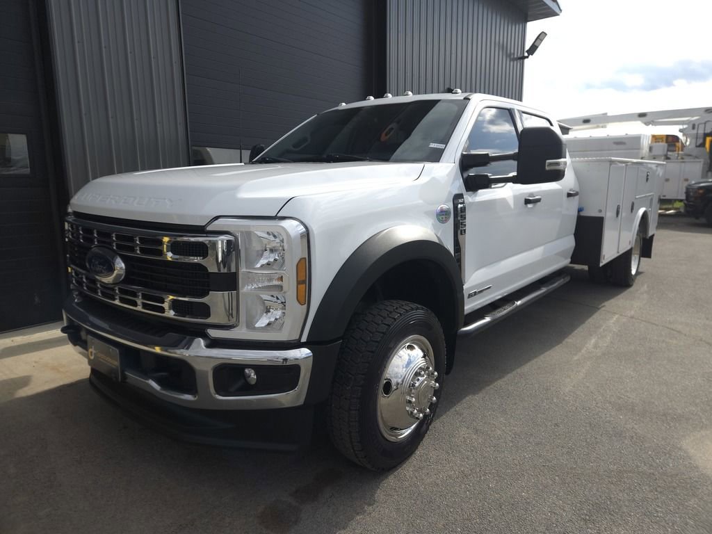 Used 2024 Ford F550 4x4 Crew Cab Super Duty w/ XLT Value Package image 2