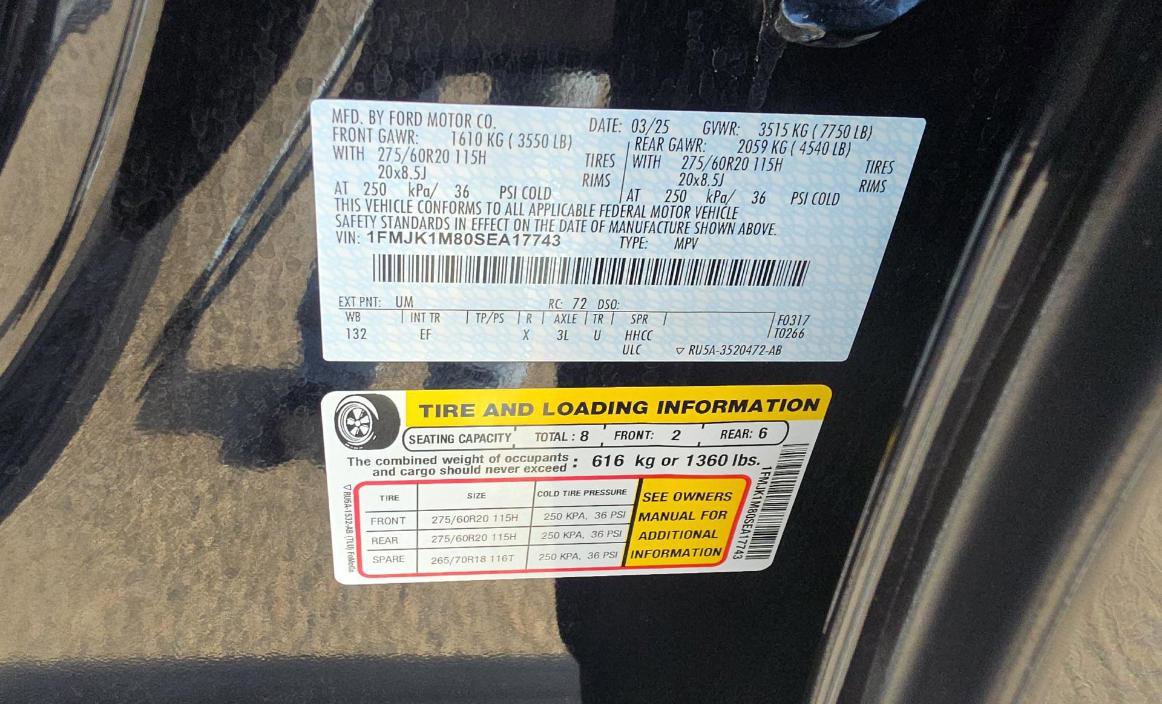 Used 2025 Ford Expedition Max Platinum AWD/4WD image 16