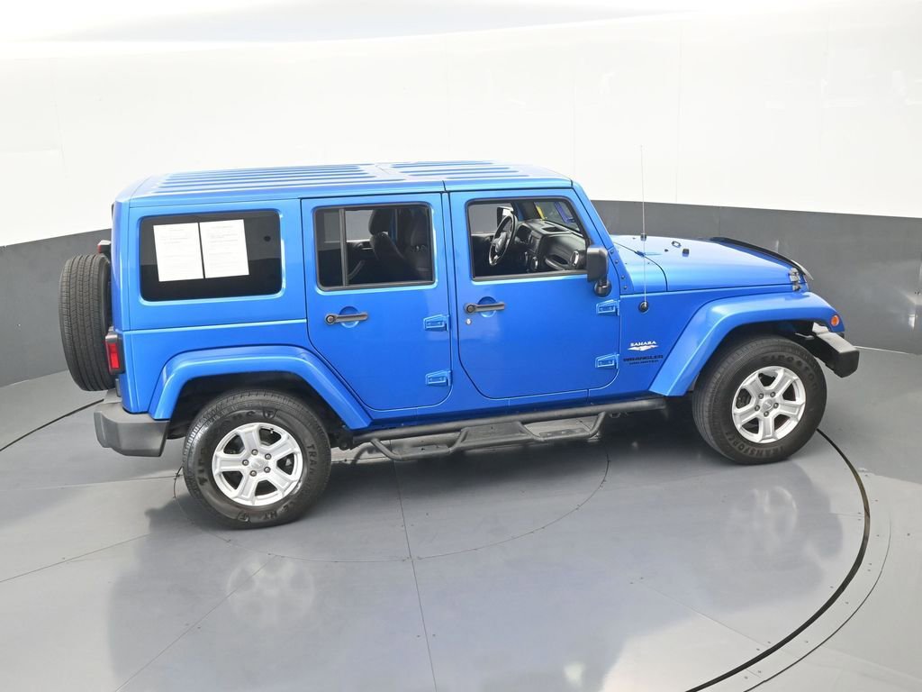 Used 2015 Jeep Wrangler Unlimited Sahara w/ Dual Top Group image 44