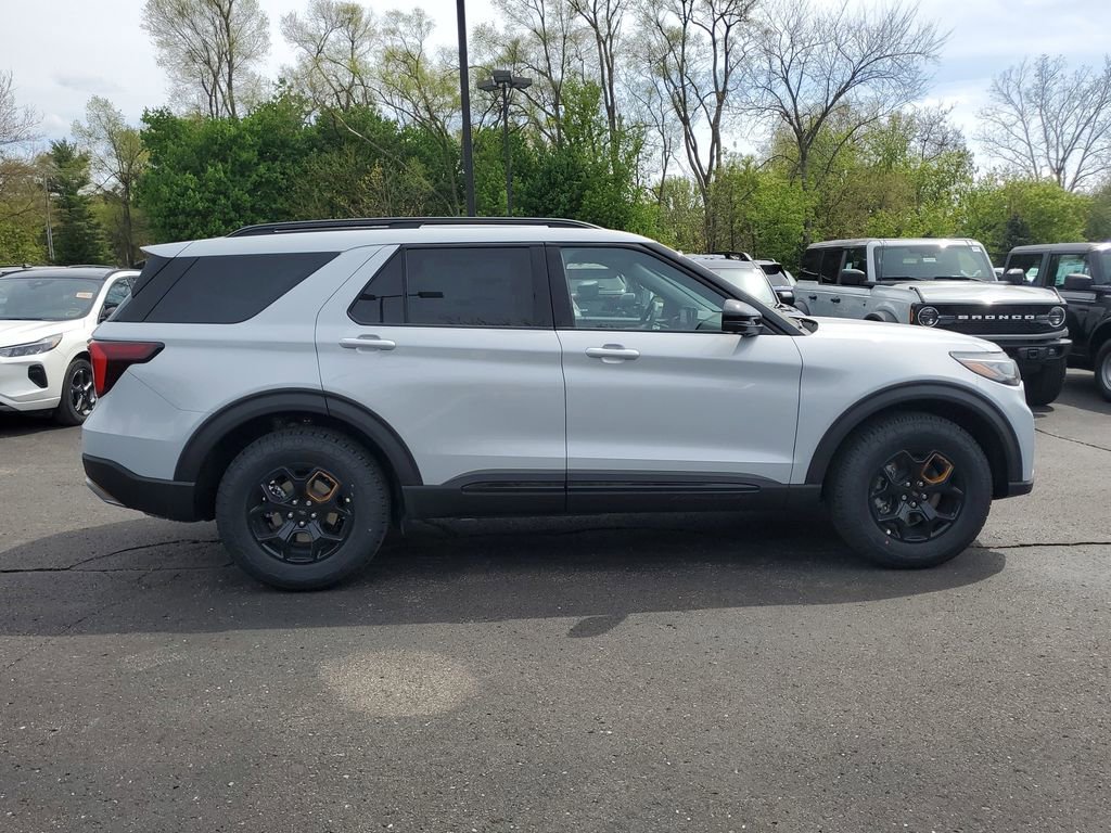 New 2026 Ford Explorer Tremor AWD/4WD image 44