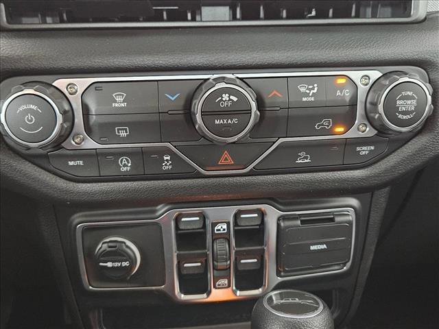 Used 2025 Jeep Gladiator Sport AWD/4WD image 15
